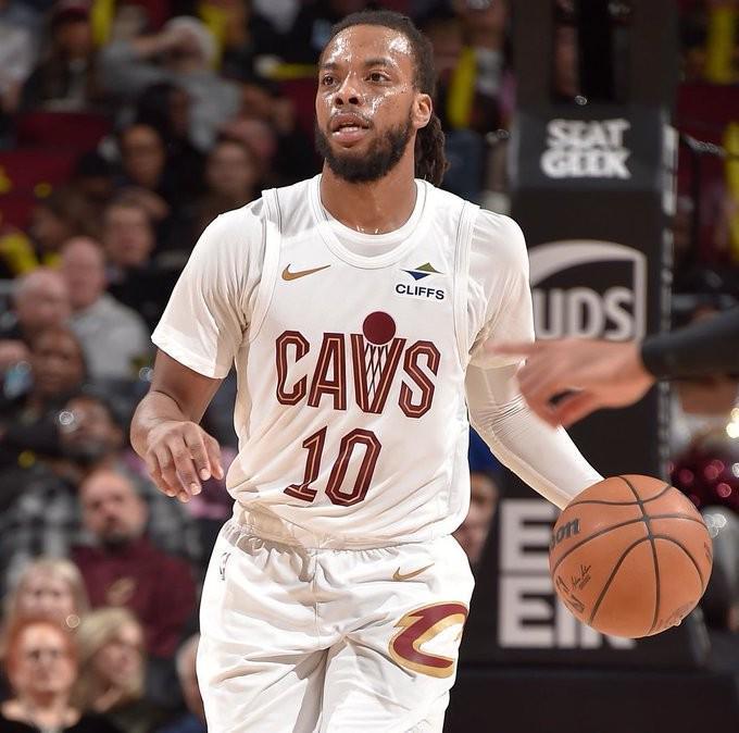 本赛季16+6，记者：国王和森林狼均有意骑士后卫加兰