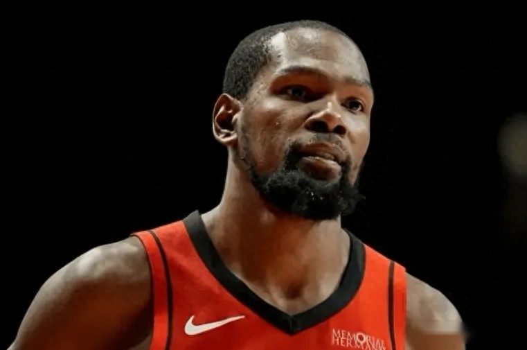 火箭108-128快船4坏消息！杜兰特乌度卡需反思，防守+空间成麻烦